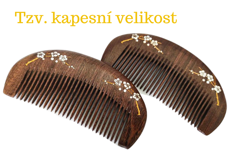 Kapesní dřevěný hřebínek do kabelky B